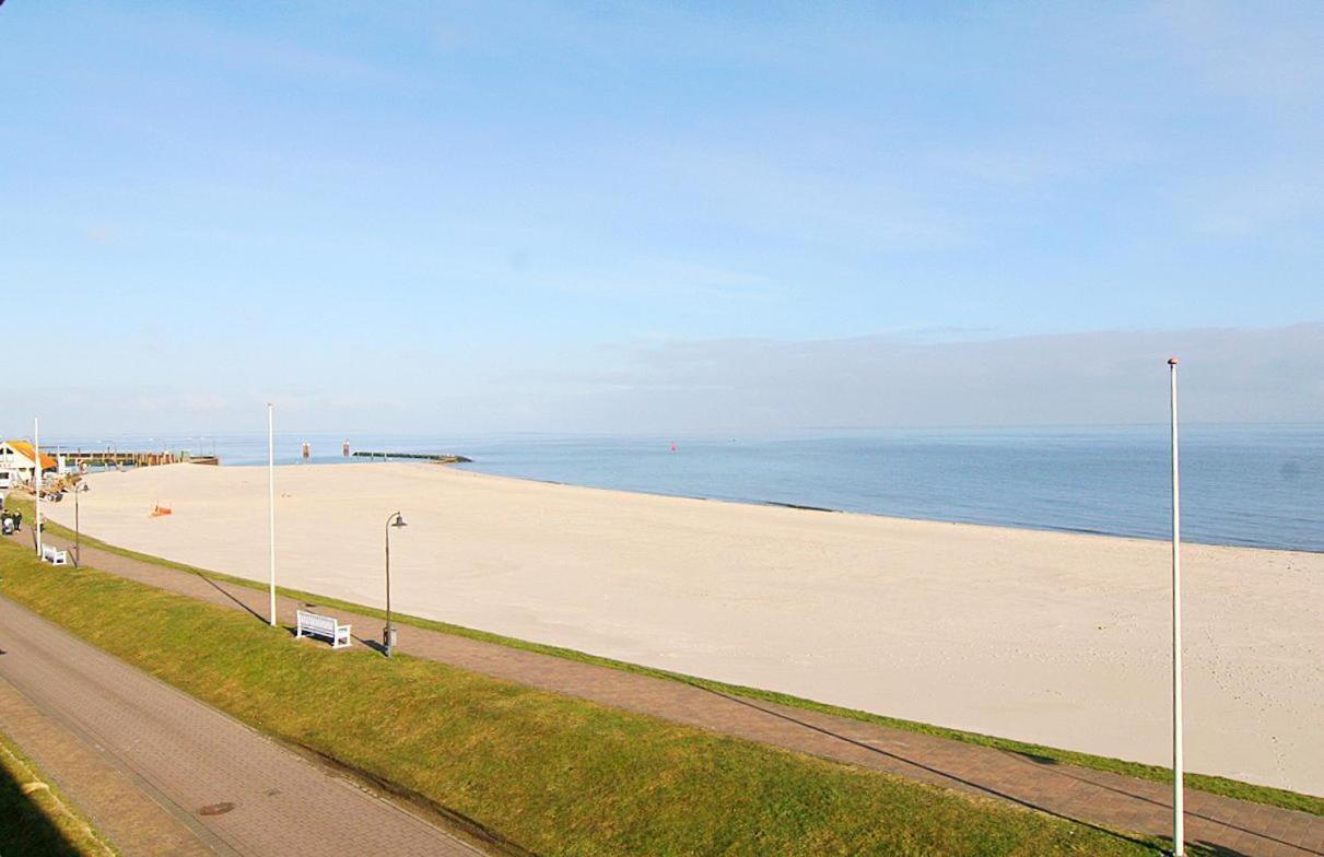 Bi Fueuertoorm Apartment Hornum
